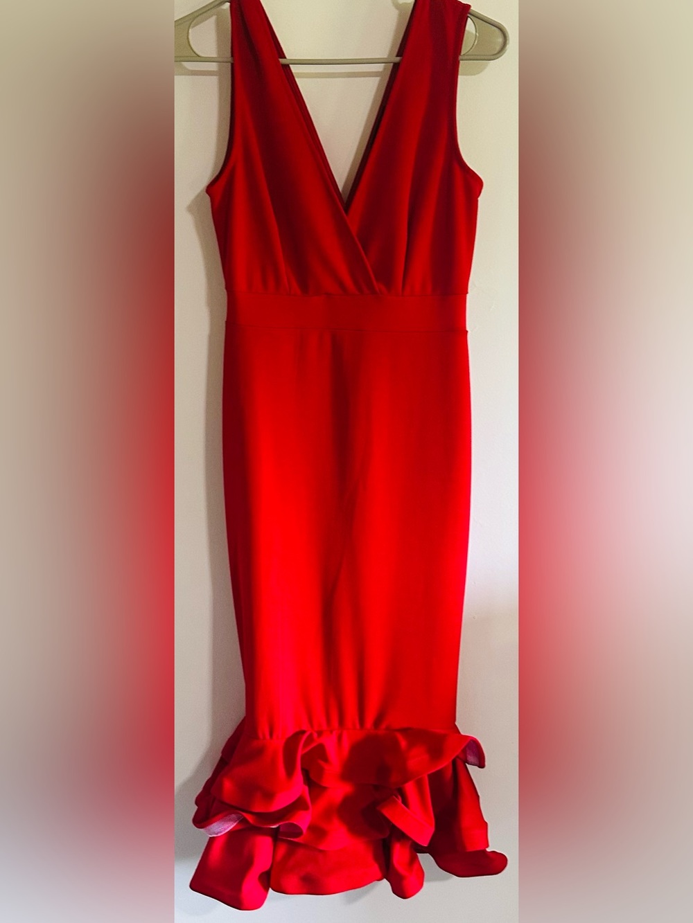 Fashion Nova Sleeveless Red V-Neck Midi Dress